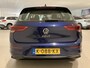 Volkswagen Golf 1.0 TSI Life 110 PK | Apple Carplay | Adaptive Cruise Control | Keyless Go | Digital Cockpit | Rijstrookhulp | Achteruitrijcamera | DAB Radio | Bluetooth | Sfeerverlichting | Lichtmetalen Velgen |