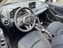 Mazda 2 1.5 Skyactiv-G Luxury | ACHTERUITRIJCAMERA | STOEL- EN STUURVERWARMING | CRUISE CONTROL | CLIMATRONIC | CARPLAY | RIJSTROOKBEGELEIDING | NED AUTO | *6 jaar garantie