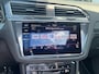Volkswagen Tiguan 1.4 TSI eHybrid R-Line | 245 PK | SoH ... | Panoramadak | Black Style Pack | Stoel en Stuurverwarming | Keyless | Trekhaak | Elektrische Klep