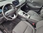 Hyundai Kona Electric EV Comfort 64 kWh / 3 Fasen Laden /CCS Snelladen / WLTP bereik 484 km / Dealer onderhouden / Apple Carplay / Android Auto / Camera / Kreil audio / DAB / Stuur-, en voorstoelverwarming