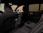Volvo XC40 Single Motor Extended Range Plus | Trekhaak | All Season banden | Adaptieve Cruise Control | Stoel en Stuurwielverwarming | 20 inch | Parkeercamera | Pilot Assist | BLIS Dode Hoek Detectie | Textiel City Canvas bekleding | Zitting verlenging voorstoelen |