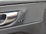 Volvo XC60 T6 Plus Dark | Panoramadak | Trekhaak | Stoel/Stuur Verwarming |