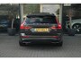 Volvo V60 2.0 T8 Plug-in hybrid AWD Ultra Dark | Head-Up | Panoramadak | Harman Kardon | Trekhaak | Leder | Adaptive Cruise | BLIS | Elek stoelen + geheugen
