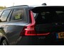 Volvo V60 2.0 T8 Plug-in hybrid AWD Ultra Dark | Head-Up | Panoramadak | Harman Kardon | Trekhaak | Leder | Adaptive Cruise | BLIS | Elek stoelen + geheugen