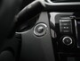 Nissan Qashqai 1.3 DIG-T Tekna + AUTOMAAT | NAPPA LEDER | PANORAMDAK | ELEKTRISCHE STOEL | NAVIGATIE | CAMERA | APPLE CARPLAY | PDC | CRUISE | CLIMA | STOELVERWARMING | 12 MAANDEN BOVAG GARANTIE |