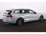 Volvo V60 T6 Recharge AWD Plus Dark - IntelliSafe Assist & Surround - 360º Camera - Harman/Kardon audio - Verwarmde voorstoelen, stuur & achterbank - Parkeersensoren voor & achter - Elektr. bedienb. voorstoelen met geheugen - Elektr. inklapbare trekhaak - 18' LMV