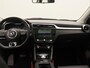 MG ZS EV Luxury 45 kWh | Panoramadak | Navi | Leder | Camera | Apple CarPlay | Stoelverwarming |