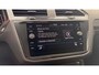 Volkswagen Tiguan 1.5 TSI DSG 3x R-Line Black|Leer|Camera|Zwenk Trekhaak|Dode hoek herkenning