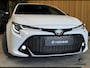 Toyota Corolla Touring Sports 2.0 Hybrid Business GR-Sport Trekhaak. Apple-carplay. Head-up display. Hollandse auto met NAP