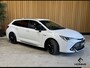 Toyota Corolla Touring Sports 2.0 Hybrid Business GR-Sport Trekhaak. Apple-carplay. Head-up display. Hollandse auto met NAP