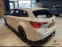 Toyota Corolla Touring Sports 2.0 Hybrid Business GR-Sport Trekhaak. Apple-carplay. Head-up display. Hollandse auto met NAP