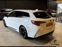 Toyota Corolla Touring Sports 2.0 Hybrid Business GR-Sport Trekhaak. Apple-carplay. Head-up display. Hollandse auto met NAP