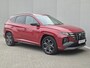 Hyundai Tucson 1.6 T-GDI PHEV Plug-in N Line 4WD Automaat / Apple Carplay Android Auto / Trekgewicht 1350 kg  / Elektrische achterklep / Stuur-, en Stoelverwarming / Adaptief CC /