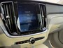 Volvo V60 T8 Twin Engine AWD Inscription | Trekhaak | Panoramadak | Massage & Geventileerde stoelen | Head up Display | Memory seats | 360 Camera |