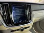 Volvo V60 T8 Twin Engine AWD Inscription | Trekhaak | Panoramadak | Massage & Geventileerde stoelen | Head up Display | Memory seats | 360 Camera |