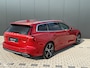 Volvo V60 T8 Twin Engine AWD Inscription | Trekhaak | Panoramadak | Massage & Geventileerde stoelen | Head up Display | Memory seats | 360 Camera |