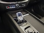 Volvo XC60 2.0 T6 Plug-in hybrid AWD Ultra Black Edition €79.192,- nieuw, Wegklapbare trekhaak, Panoramadak, Harman/Kardon