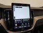Volvo XC60 2.0 T6 Plug-in hybrid AWD Ultra Black Edition €79.192,- nieuw, Wegklapbare trekhaak, Panoramadak, Harman/Kardon