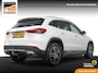 Mercedes-Benz GLA 250 e Business Solution Luxury Limited | Trekhaak | Navi | Xenon/LED | Ambilight - RIJKLAAR