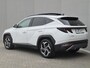 Hyundai Tucson 1.6 T-GDI PHEV Plug-in Premium Sky 4WD Automaat / Trekgewicht 1350 kg / Glazen schuif- en kanteldak / Apple Carplay Android Auto / Allseason Banden / Stuur-, Stoel en Achterbankverwarming / Elektrische achterklep