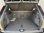 Volvo XC40 B4 Plus Black Edition | Adaptieve Cruise Control | Dodehoek Detectie | Elektrische stoelverstelling | Stoel+Stuurverwarming | Parkeercamera | 20 Inch