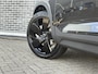 Volvo XC40 B4 Plus Black Edition | Adaptieve Cruise Control | Dodehoek Detectie | Elektrische stoelverstelling | Stoel+Stuurverwarming | Parkeercamera | 20 Inch