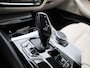 BMW 5-Serie 520i High Executive Edition AUTOMAAT | LEDER | M SPORT VELGEN | SPORTSTOELEN | CLIMA | CRUISE | NAVIGATIE | APPLE CARPLAY | PDC | MEMORY | ELEKTRISCHE STOEL | STOELVERWARMING |