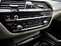BMW 5-Serie 520i High Executive Edition AUTOMAAT | LEDER | M SPORT VELGEN | SPORTSTOELEN | CLIMA | CRUISE | NAVIGATIE | APPLE CARPLAY | PDC | MEMORY | ELEKTRISCHE STOEL | STOELVERWARMING |