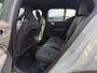 Volvo EX40 Extended Range Plus Dark | Extra getint glas | Dak contrasterend