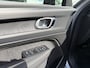 Volvo EX40 Extended Range Plus Dark | Extra getint glas | Dak contrasterend