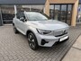 Volvo XC40 Extended Plus 82 kWh | Trekhaak | Stuur- & Stoelverwarming