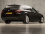 BMW 5-Serie Touring 520d High Executive Sport 191Pk Automaat (PANORAMADAK, GROOT NAVI, SOFT CLOSE, HEAD-UP DISPLAY, MEMORY SEATS, CAMERA, LEDER, GETINT GLAS, ELEK ACHTERKLEP, NIEUWSTAAT)