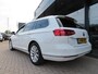 Volkswagen Passat 1.4 TSI DSG Highline Business R Adapt. Cruise Navi Digi 2018