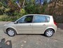 Renault Scenic 1.6-16V Business Line NETTE AUTO RIJDT EN SCHAKELT GOED