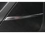Audi Q8 60 TFSI e quattro Competition / S-Line / HD Matrix LED / Servosluiting / RS-Sportstoelen / Elektr. verstelbare voorstoelen / Head-Up Display / Stuur- & stoelverwarming / 360 graden camera / Bang & Olufsen Sound / Achterbank verwarming / 22'' LMV / Trekhaak (zwenkbaar) / Sfeerverlichting / Park Assist / Adaptive Air Suspension