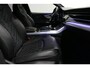 Audi Q8 60 TFSI e quattro Competition / S-Line / HD Matrix LED / Servosluiting / RS-Sportstoelen / Elektr. verstelbare voorstoelen / Head-Up Display / Stuur- & stoelverwarming / 360 graden camera / Bang & Olufsen Sound / Achterbank verwarming / 22'' LMV / Trekhaak (zwenkbaar) / Sfeerverlichting / Park Assist / Adaptive Air Suspension
