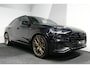 Audi Q8 60 TFSI e quattro Competition / S-Line / HD Matrix LED / Servosluiting / RS-Sportstoelen / Elektr. verstelbare voorstoelen / Head-Up Display / Stuur- & stoelverwarming / 360 graden camera / Bang & Olufsen Sound / Achterbank verwarming / 22'' LMV / Trekhaak (zwenkbaar) / Sfeerverlichting / Park Assist / Adaptive Air Suspension