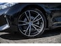 BMW 3-Serie Touring 330e xDrive Touring Hybrid | Vol Opties | M Sport | Panodak | H&K | Innovation | 19 inch |