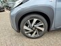Toyota Aygo X ENVY CABRIO AUTOMAAT PARK-SENSOREN NAVI CLIMA 18'' LM-VELGEN AD-CRUISE APPLE/ANDROID