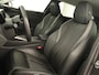 Peugeot 308 1.6 PHEV Active Pack Business | Stoelverwarming | Half leder | Trekhaak | Navigatie | Full LED | Carplay | Sportstoelen | Digital Cockpit | Plug In