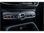 Volvo XC40 1.5 T4 Recharge Plus Bright ** Leder ** Camera ** Trekhaak ** Memory Seats