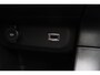 Citroën C3 1.2 PureTech Feel Edition | Comfortstoelen | Achteruitrijcamera | Navigatie | Climate control | Cruise control | LED koplampen | Lichtmetalen velgen