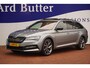 Skoda Superb Combi 1.4 TSI iV Sportline Business+Comf-Pakket+Pano-dak+360-Camera+Vitrual+trekhaak+19"lmv+Function-Pakket+navigatie