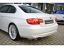 BMW 3-Serie Coupé 325i Exclusive 3.0 LCI 218pk Parelmoer Wit