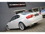 BMW 3-Serie Coupé 325i Exclusive 3.0 LCI 218pk Parelmoer Wit