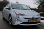 Toyota Prius 1.8 122pk Dynamic Hybride ECC/HUD/cruise/navi/PDC/parkeerass.