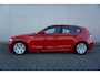 BMW 1-Serie 120i Executive AUTOMAAT - Climate / Navi / Pano / Cruise / Parkeers. / Elektr. ramen /