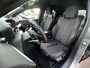 Peugeot 208 Hybrid 145 e-DCS6 GT | Half leer | Navigatie | Adaptieve Cruise control | 360 Camera| Keyless|