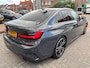 BMW 3-Serie 318i Business Edition, M-Sport, Schuifkanteldak, Individual kleur, Sportstoelen, Stoelverwarming,