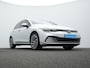 Volkswagen Golf 1.0 eTSI 110 pk DSG Life | Stuur-/stoelverwarming | Achteruitrijcamera | Navigatie | Adaptive Cruise